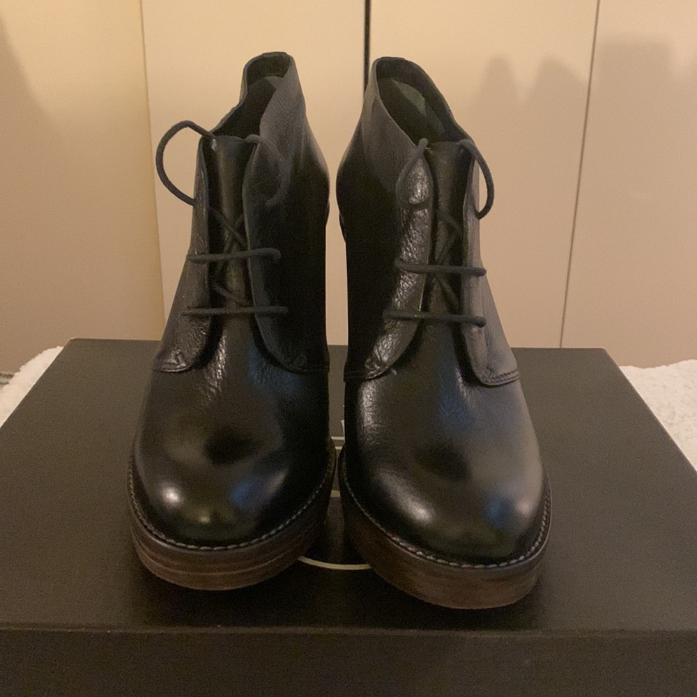 Cole Haan Nike Air Chukka Heels - Picture 2 of 8